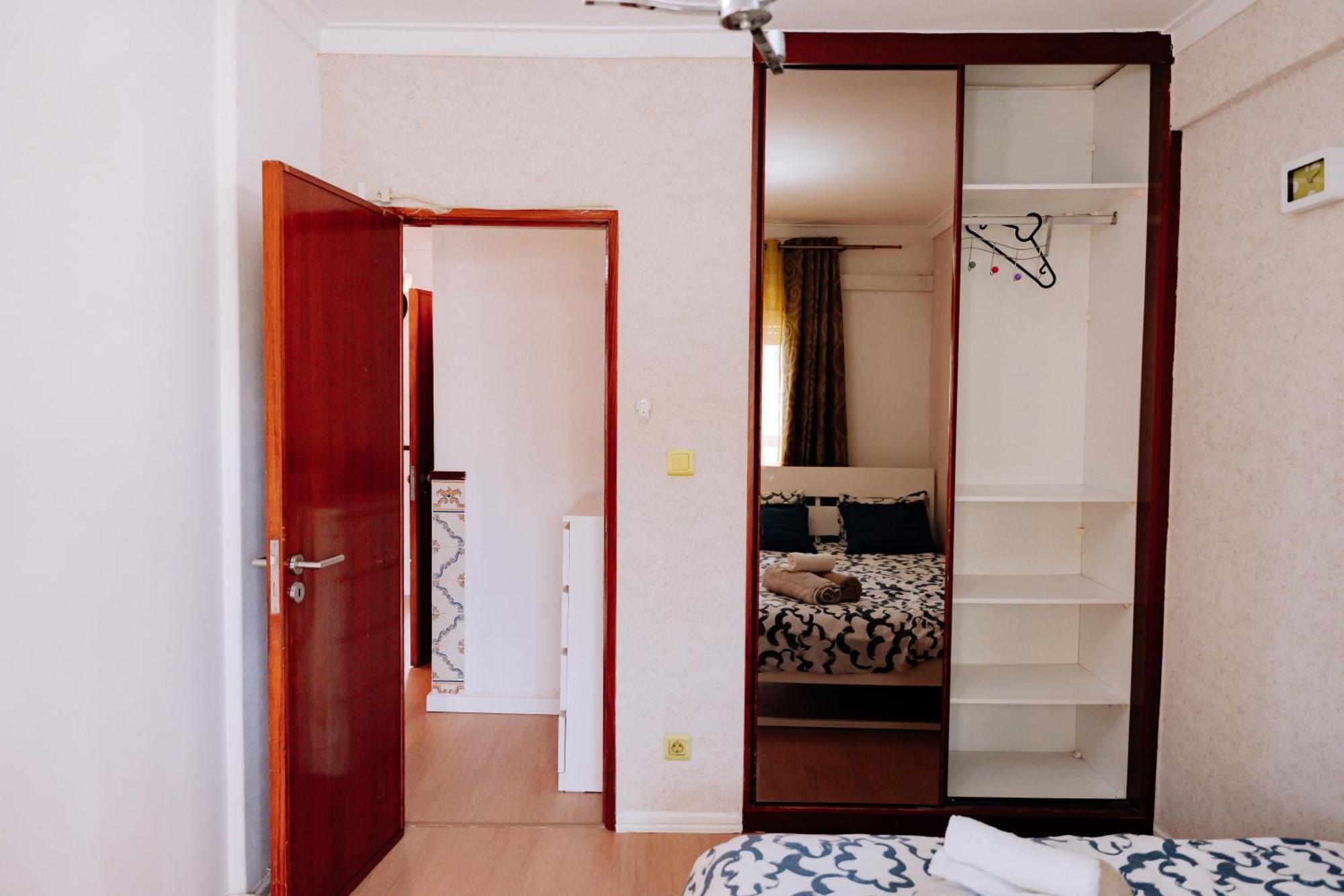 Family-Friendly And Cozy 3-Bedroom Accommodation In ลิสบอน ภายนอก รูปภาพ